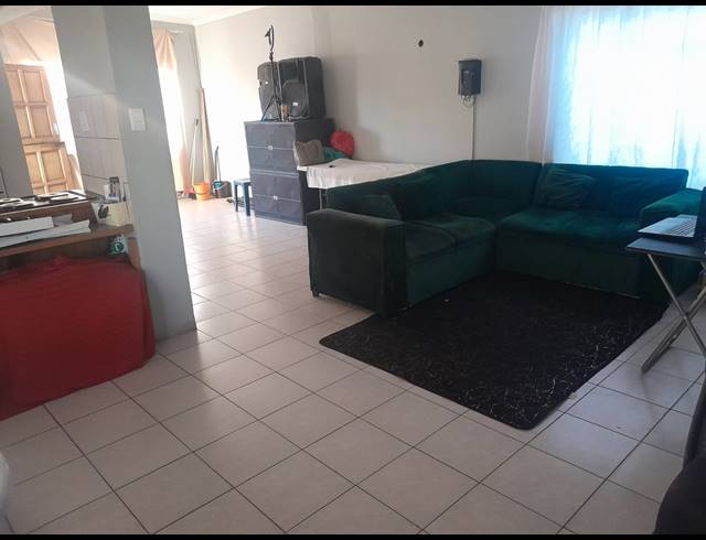 174M² BUILDING FOR SALE IN BO-DORP